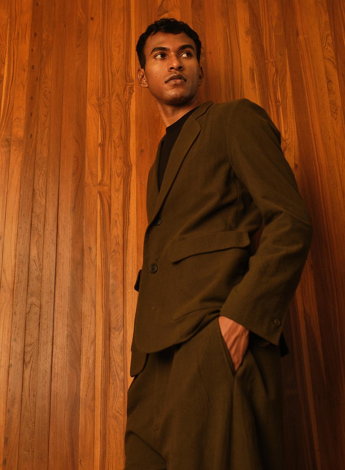 gentlemen eat with their hands too (blazer)